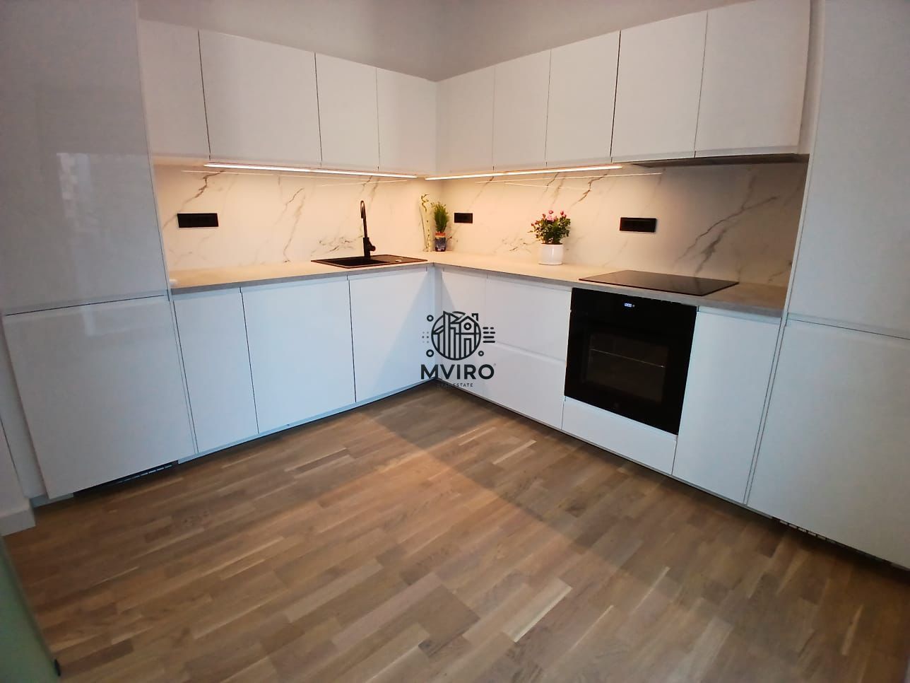 Studio elegant de închiriat, Piaţa Unirii – ideal pentru birou - Poză 7