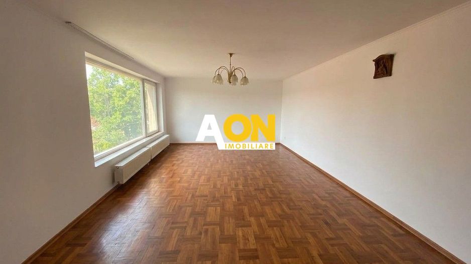Casa Individuală 7 Camere, 2 Băi,  250 mp Utili - Poză 13