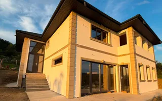 Casă 5 camere de vânzare | Vlădești, Râmnicu Vâlcea | 239 mp - Poză 11