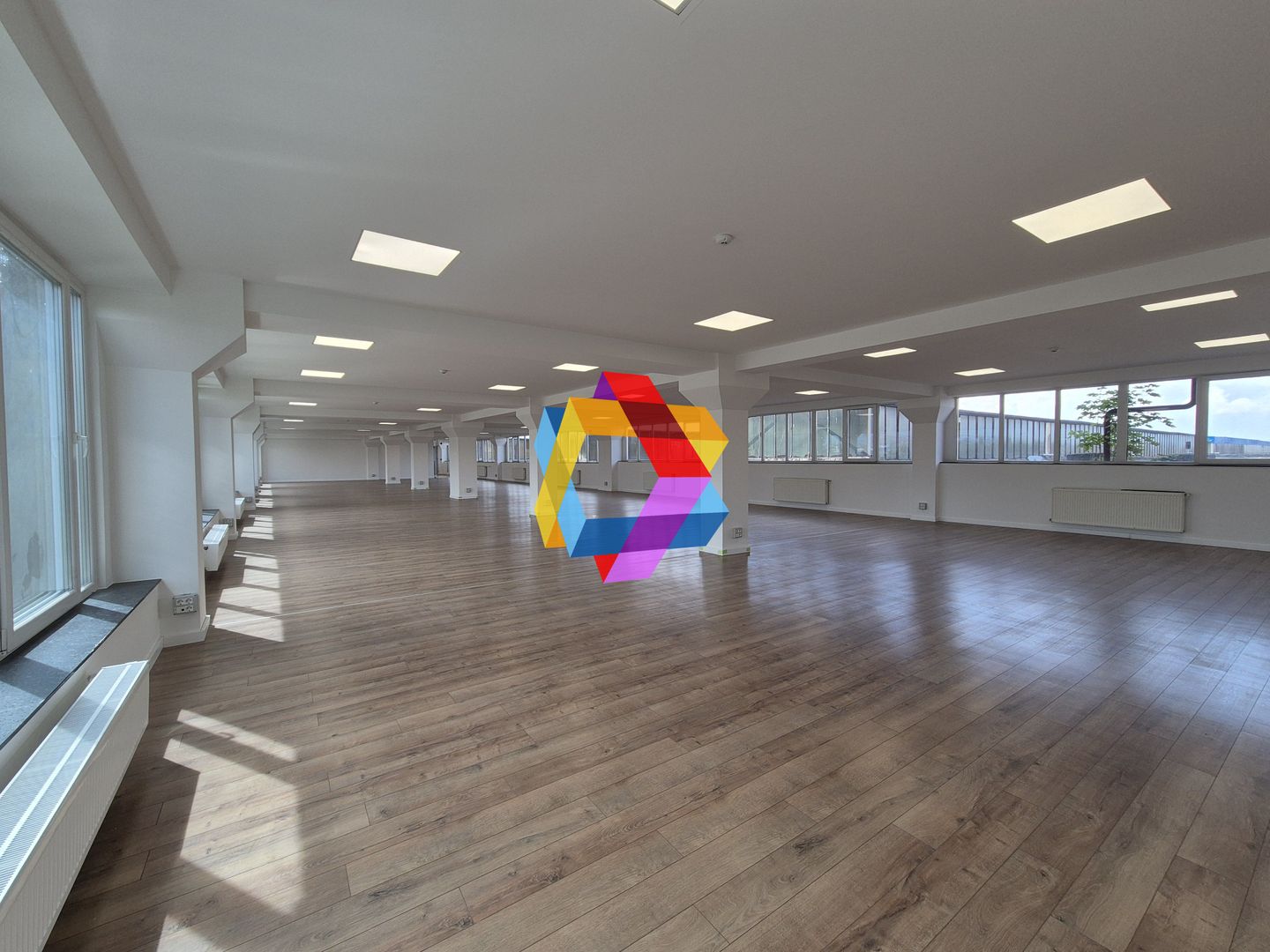 Spatiu de birouri zona Coresi- 650 mp - Poză 9