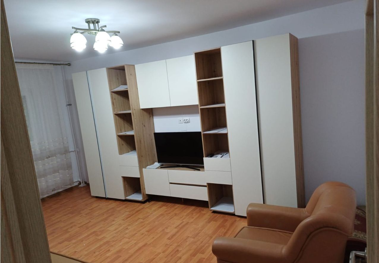 Inchiriere Apartament 2 Camere Dristor - Poză 1