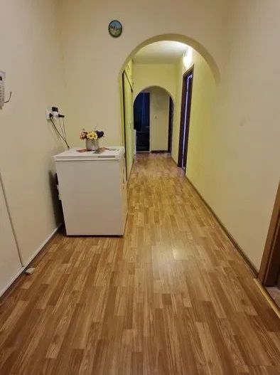 Apartamet 3 camere de vanzare Gorjului - Poză 4