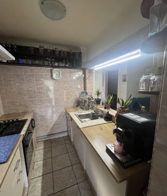 Casă cu 4 camere, ideala pentru familie, teren propriu. - Poză 5