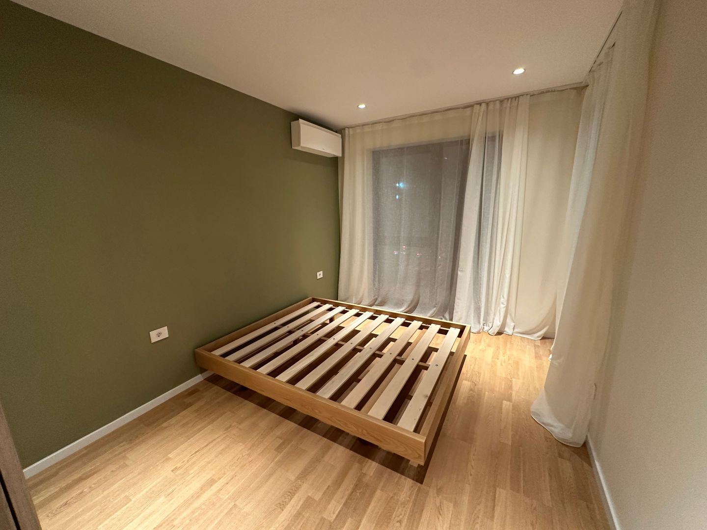 Apartment Paltim 2 camere loc de parcare - Poză 12