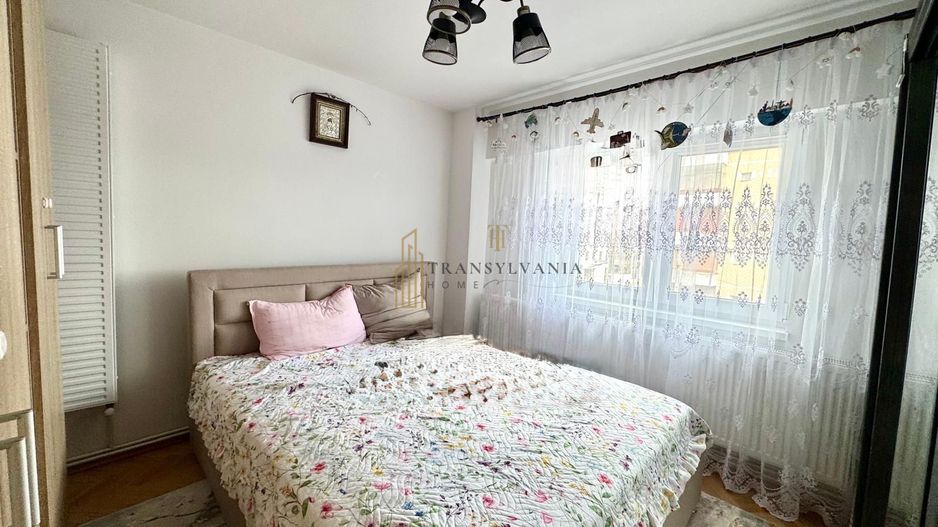 Apartament 2 camere decomandat, etaj intermediar Calea Dumbravii - Poză 1