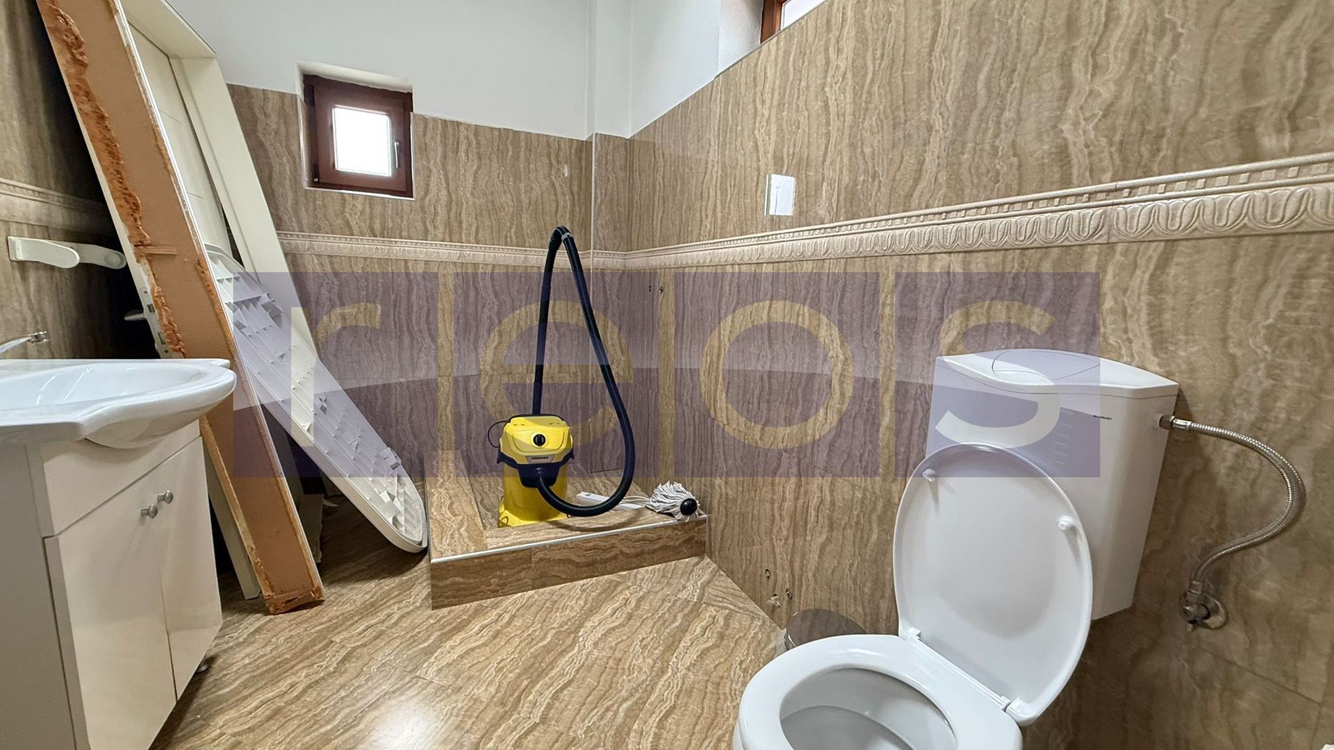 DE VÂNZARE VILA | EXCLUSIVISTĂ ZONA DOMENII | 5 CAMERE | PARCARE ÎN CURTE - Poză 16