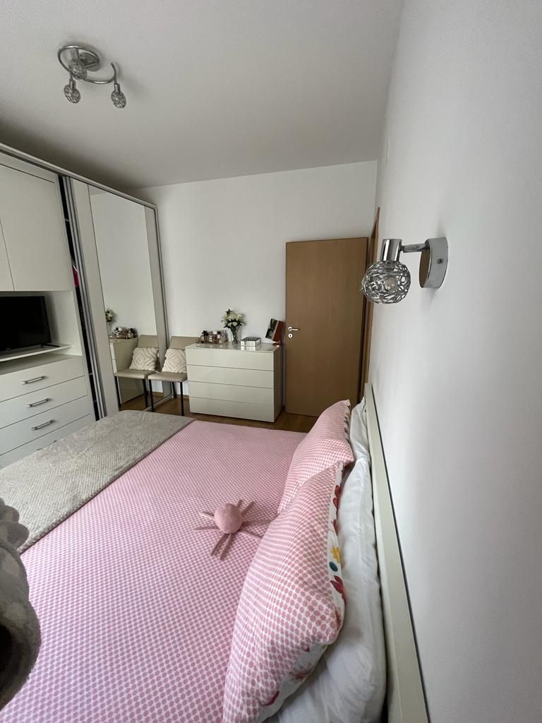 Apart bloc nou etaj 1, Complex -Judetean +loc parcare - Poză 7