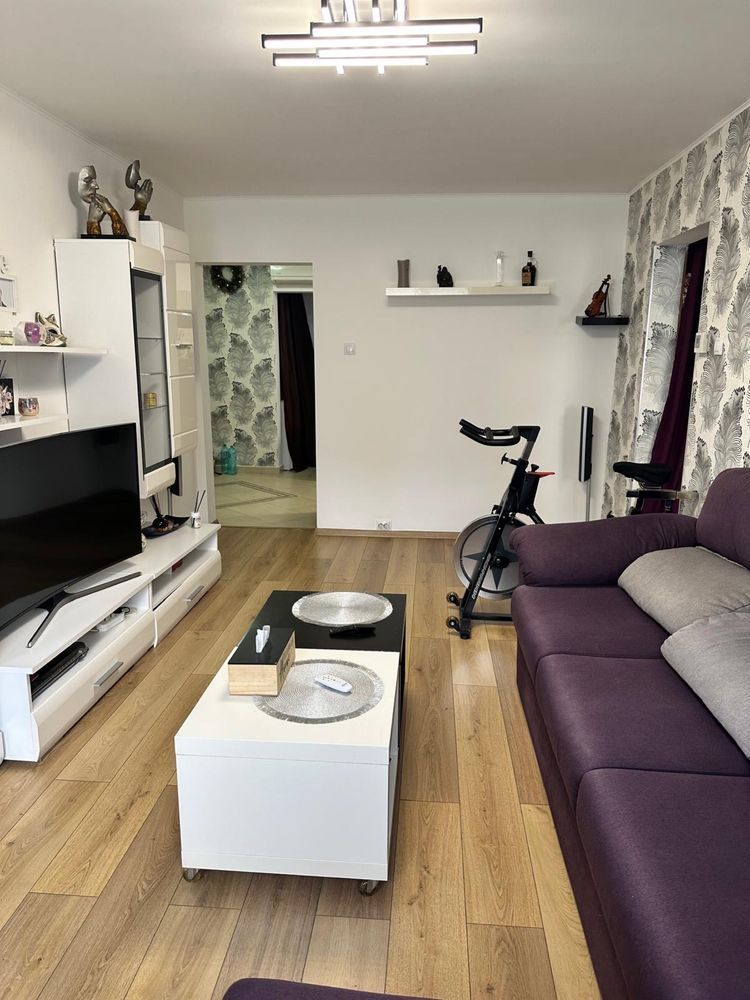 Apartament 4 camere de inchiriat zona Crangasi - Poză 2