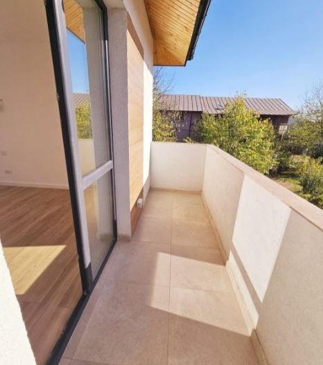 Casa etaj Ciorogarla - Poză 10