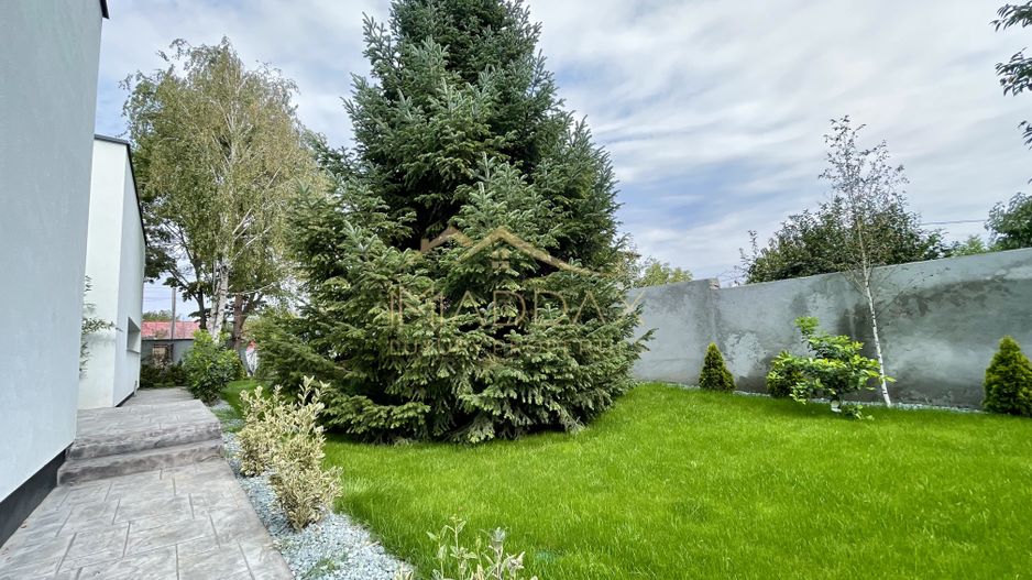 Vila cu 5 camere // * 565 mp gradina* // Tunari - Poză 69