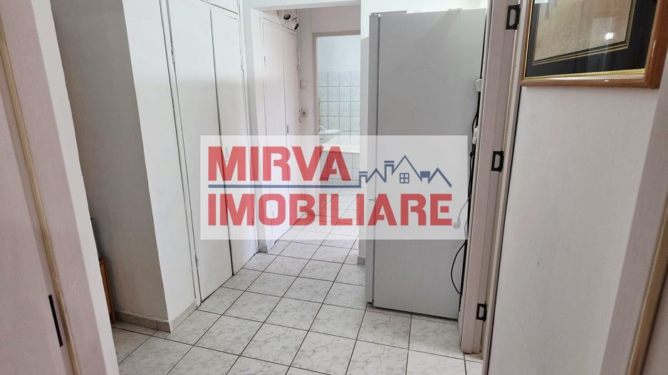 Apartament 2 camere, mobilat si utilat, zona 9 Mai - Poză 4