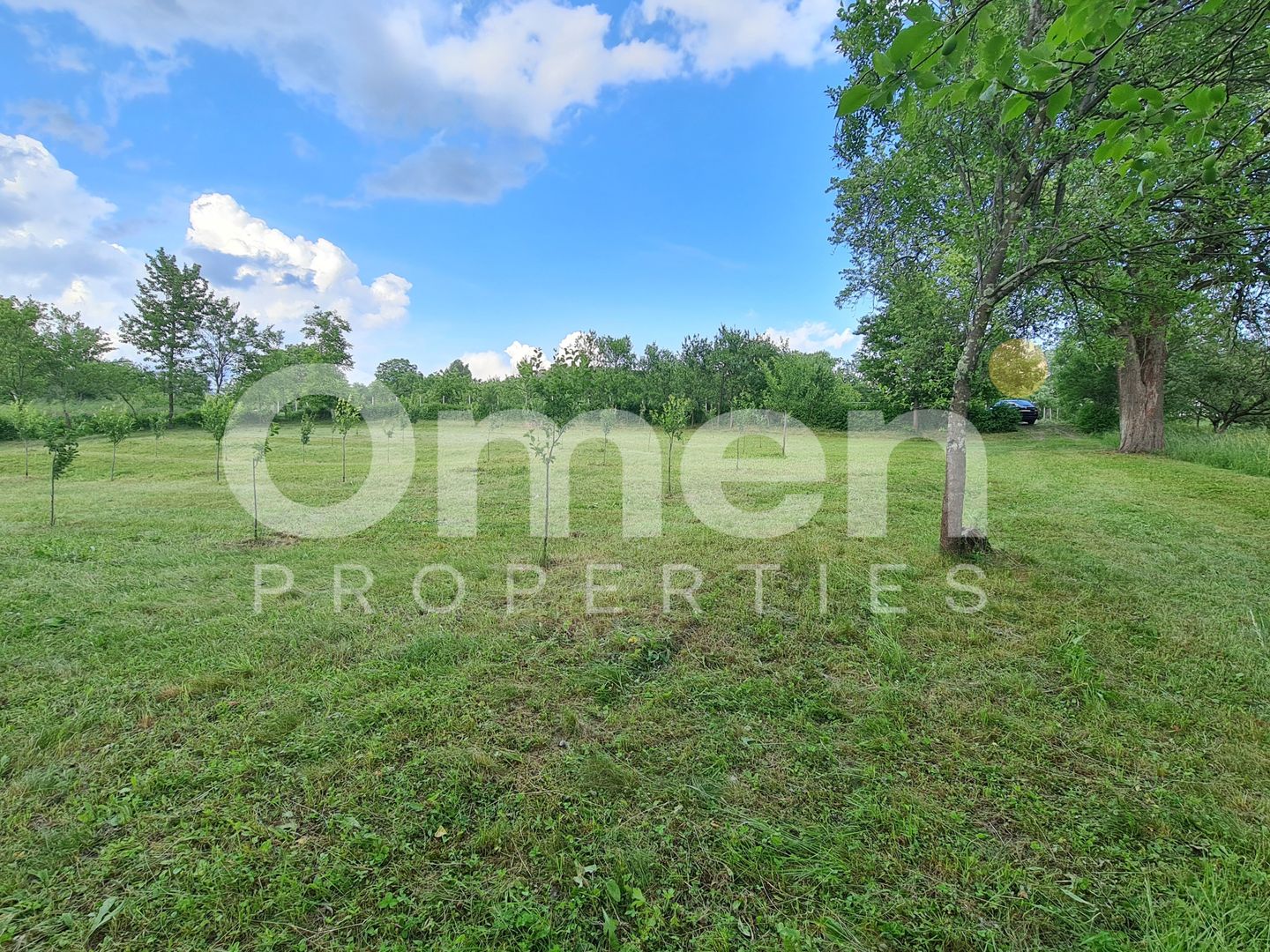 Teren intravilan în Vălenii Șomcutei, în suprafață de 1.700 mp - Poză 1