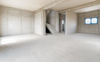 Casa Corbeanca ,curte generoasa, terasa si loc de parcare - Poză 1