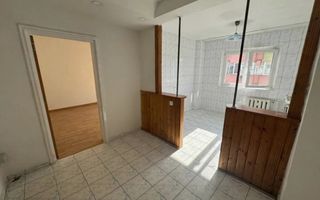 APARTAMENT 2 CAMERE ZONA CALEA MOSILOR - Poză 1