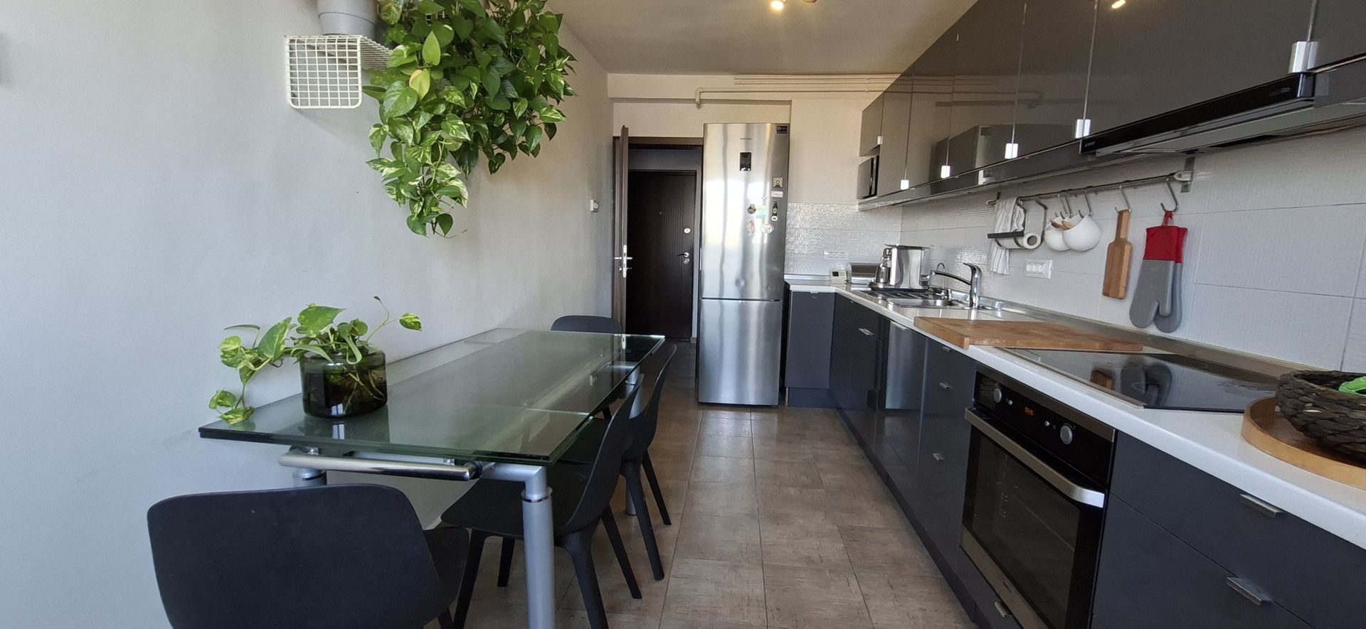 Apartament cu 4 camere si scara interioara - zona Judeatan - Poză 9