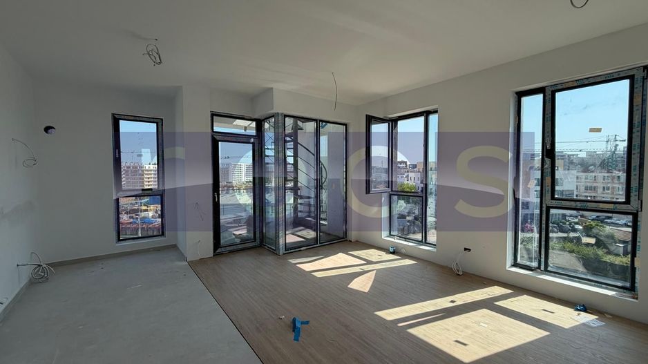 VANZARE APARTAMENT LA CHEIE | 4CAMERE | 160MP | TERASA 88 MP| PARCARE - Poză 1