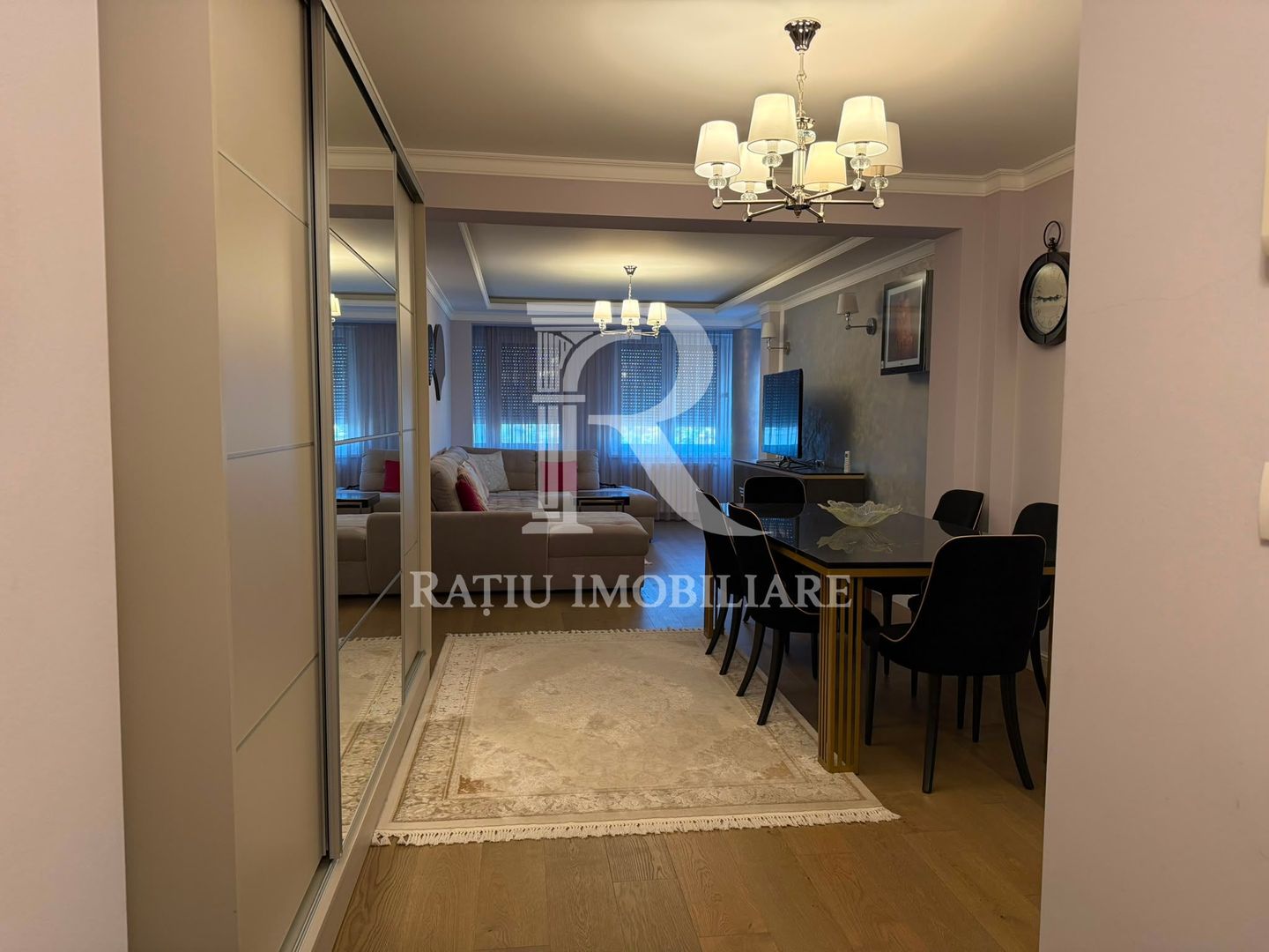 Apartament cu 3 camere | 100 mp | Centru Civic | Oradea - Poză 3