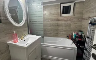 Capitol - Apartament frumos cu 3 camere și vedere la mare - Poză 20