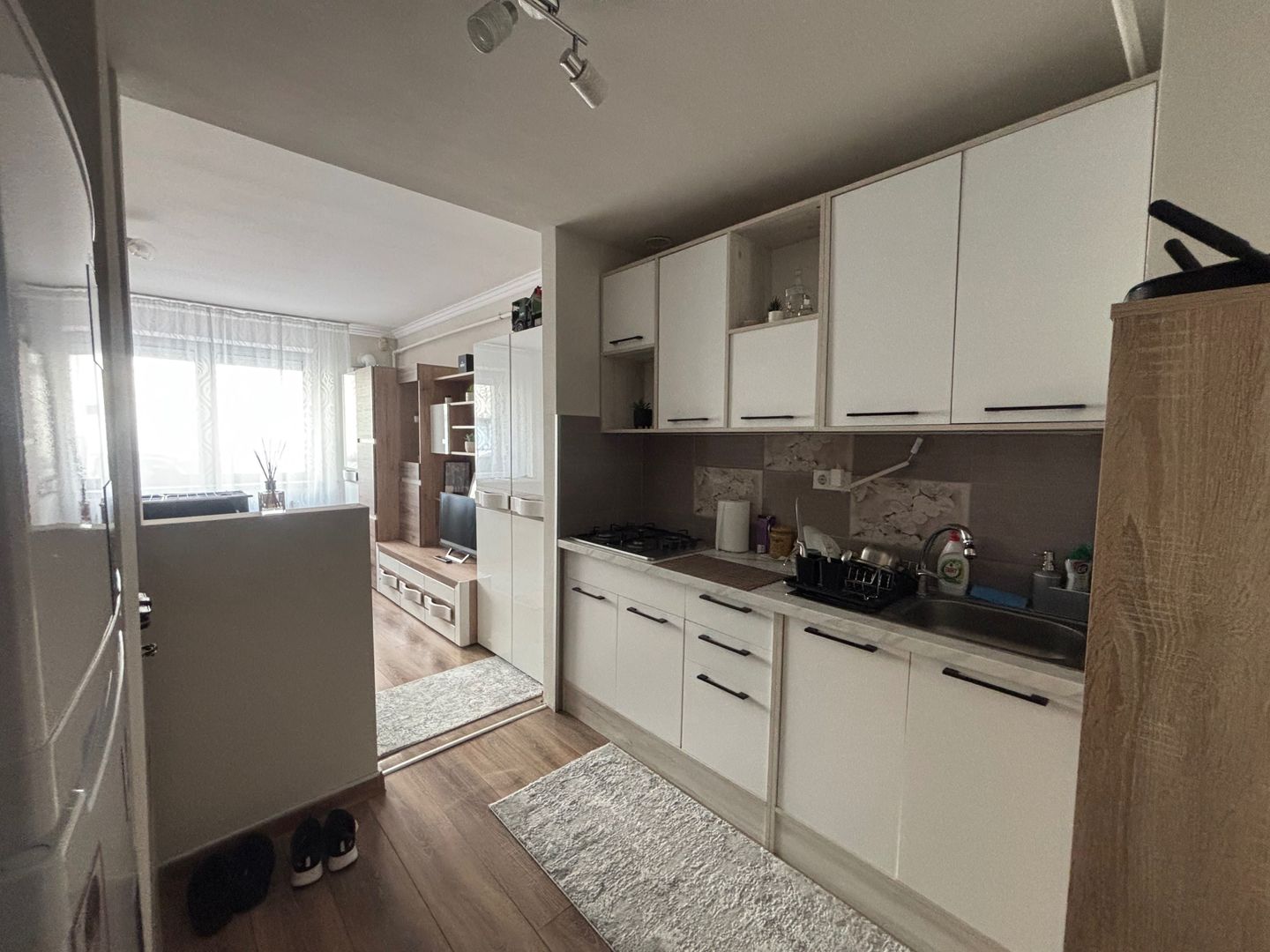 BRASADAS vinde garsoniera la PARTER - Poză 7