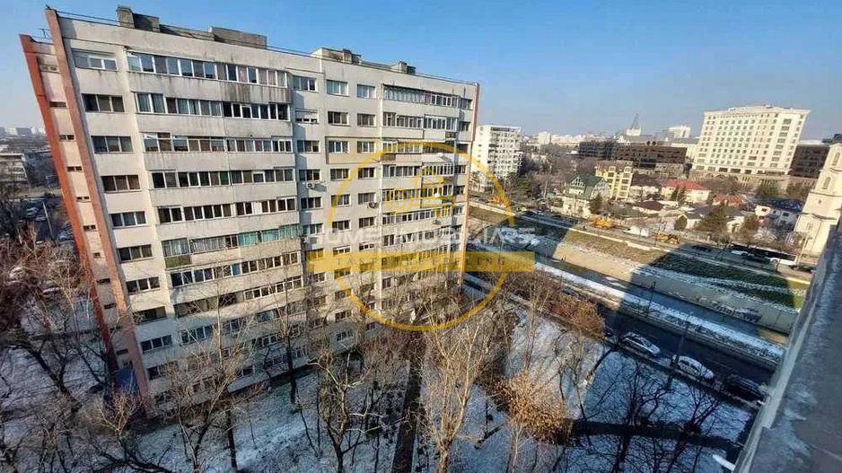 Apartament cu 2 camere/ 52mp/ zona Podu Ros - Poză 7