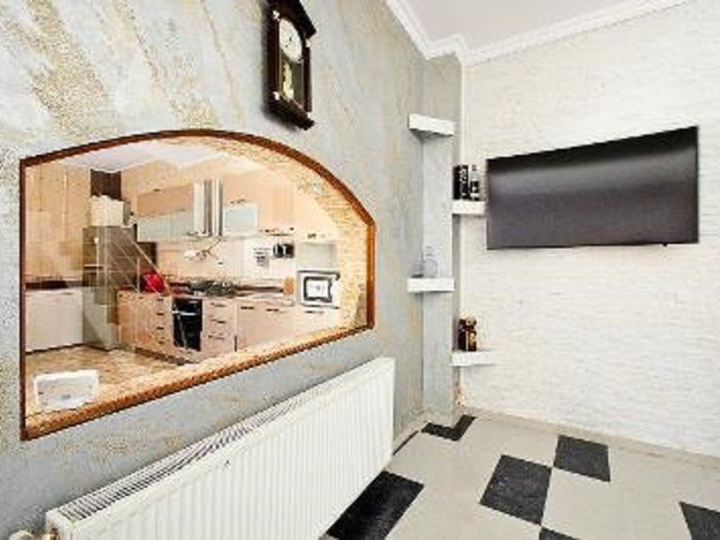 Casa P+1E si teren 370 mp, singur in curte - Piata Centrala - Poză 13