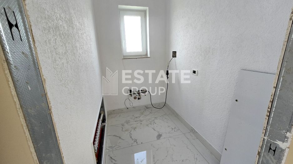 Duplex pe parter cu 4 camere in  Cornesti - Poză 4