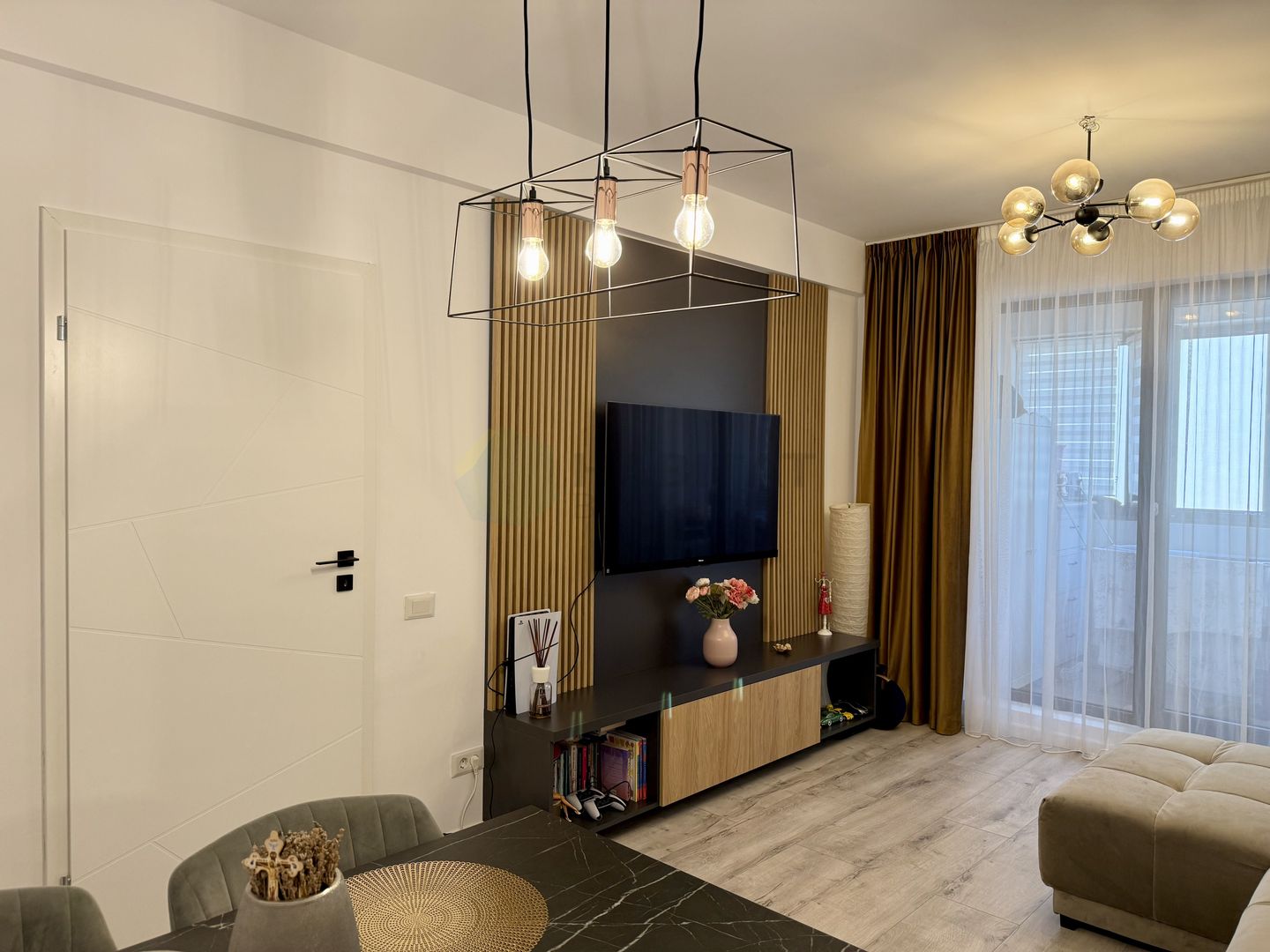 Apartament 2 camere mobilat | Totul nou | 23 August - Poză 13
