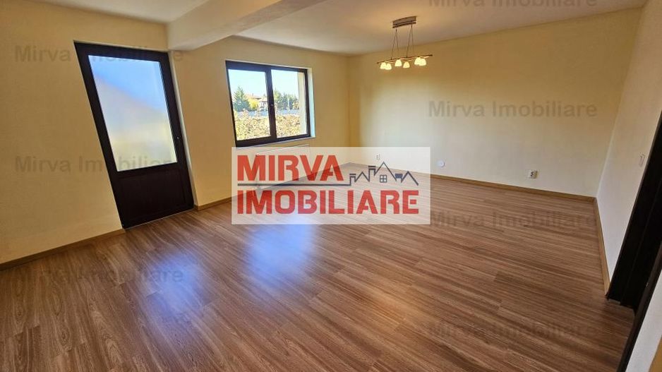 Vanzare vila 4 camere, in Zahanaua-Lacul Verde, zona exclusivista - Poză 58