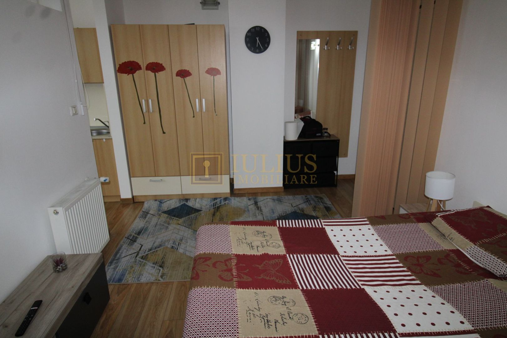 Se afla la 5 minute de Complex, ideal pentru studenti, centrala proprie - Poză 2