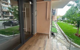 Garsoniera spatioasa,mobilata si utilata,pret corect - Poză 2