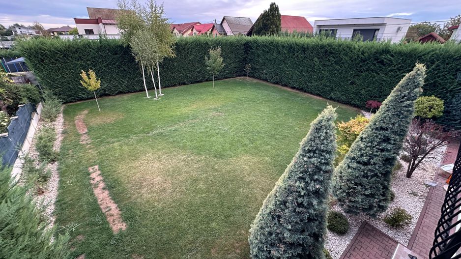 Casă / Vilă cu 4 camere de închiriat în zona Aradului - Poză 31