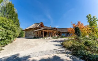De vanzare casa unica pe teren de 3400mp, cu iaz si gradina - Borhanci - Poză 12