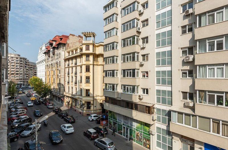 Apartament superb de 3 camere zona Universitate - Poză 20