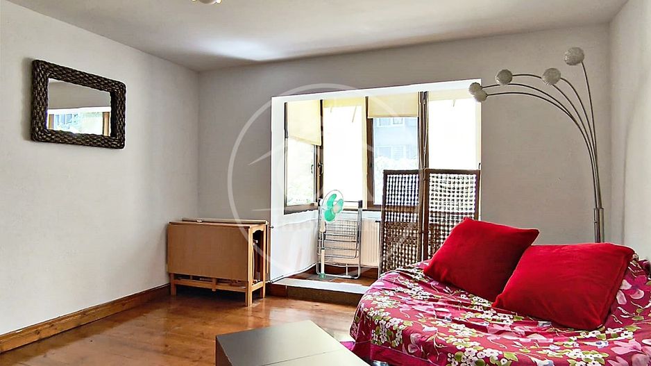 Apartament de închiriat cu 4 camere în zona Rogerius, Oradea - Poză 10