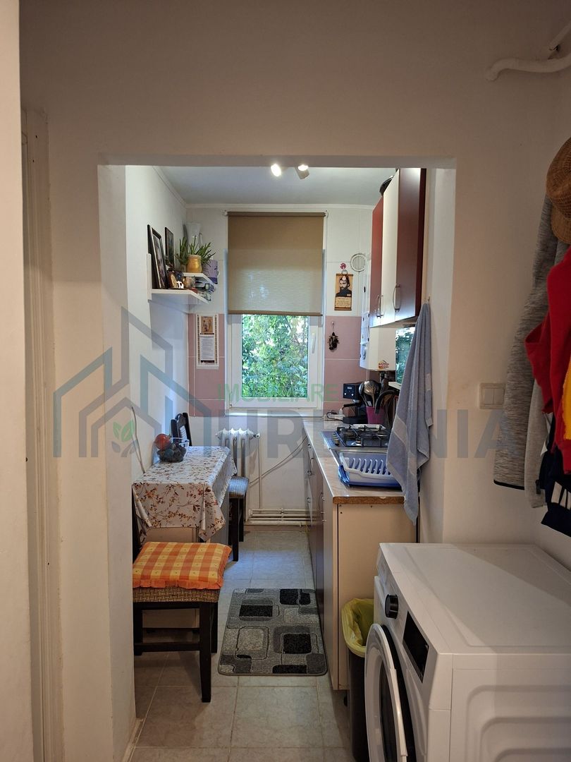 Apartament 2 camere decomandate, Parter, Zona Alexandru (Miron Costin) - Poză 5