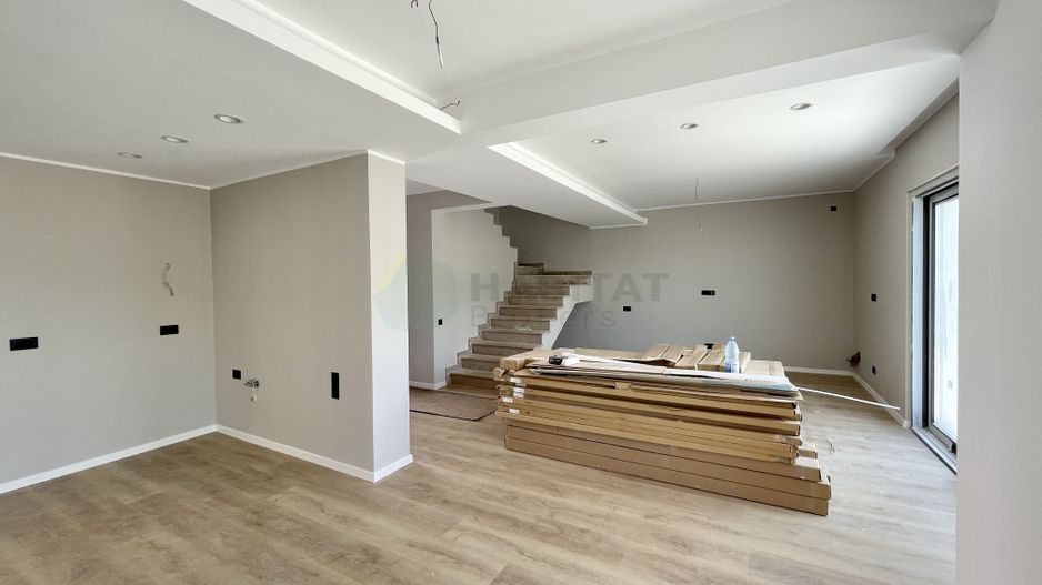 Vila individuala 5 camere Tunari 1 Decembrie - Poză 9