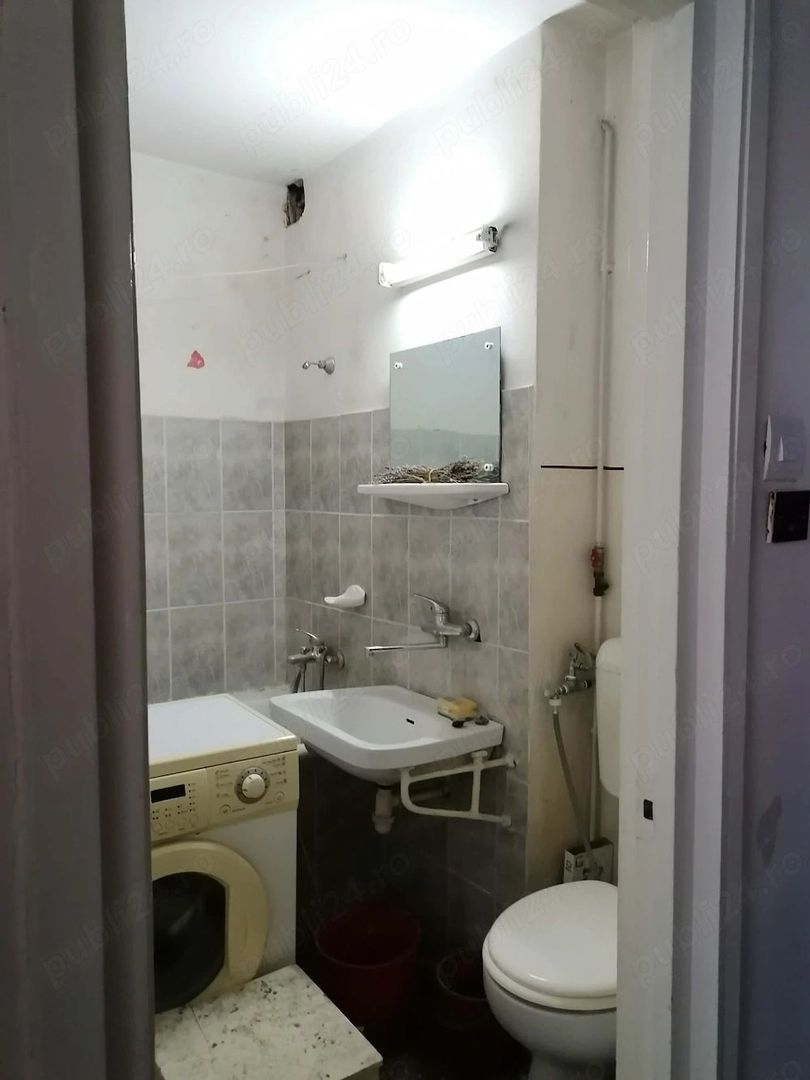 BRASADAS vinde garsoniera la etajul 9 in zona Burdea. - Poză 6