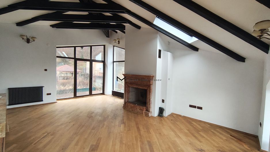 Proprietate amplă cu două case și teren generos, Brașov – str. Cariere - Poză 10