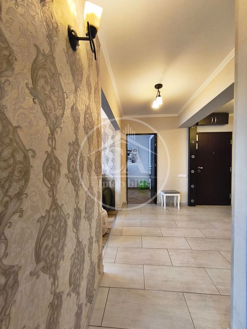 Apartament de vânzare cu 4 camere în zona Decebal, Oradea - Poză 15