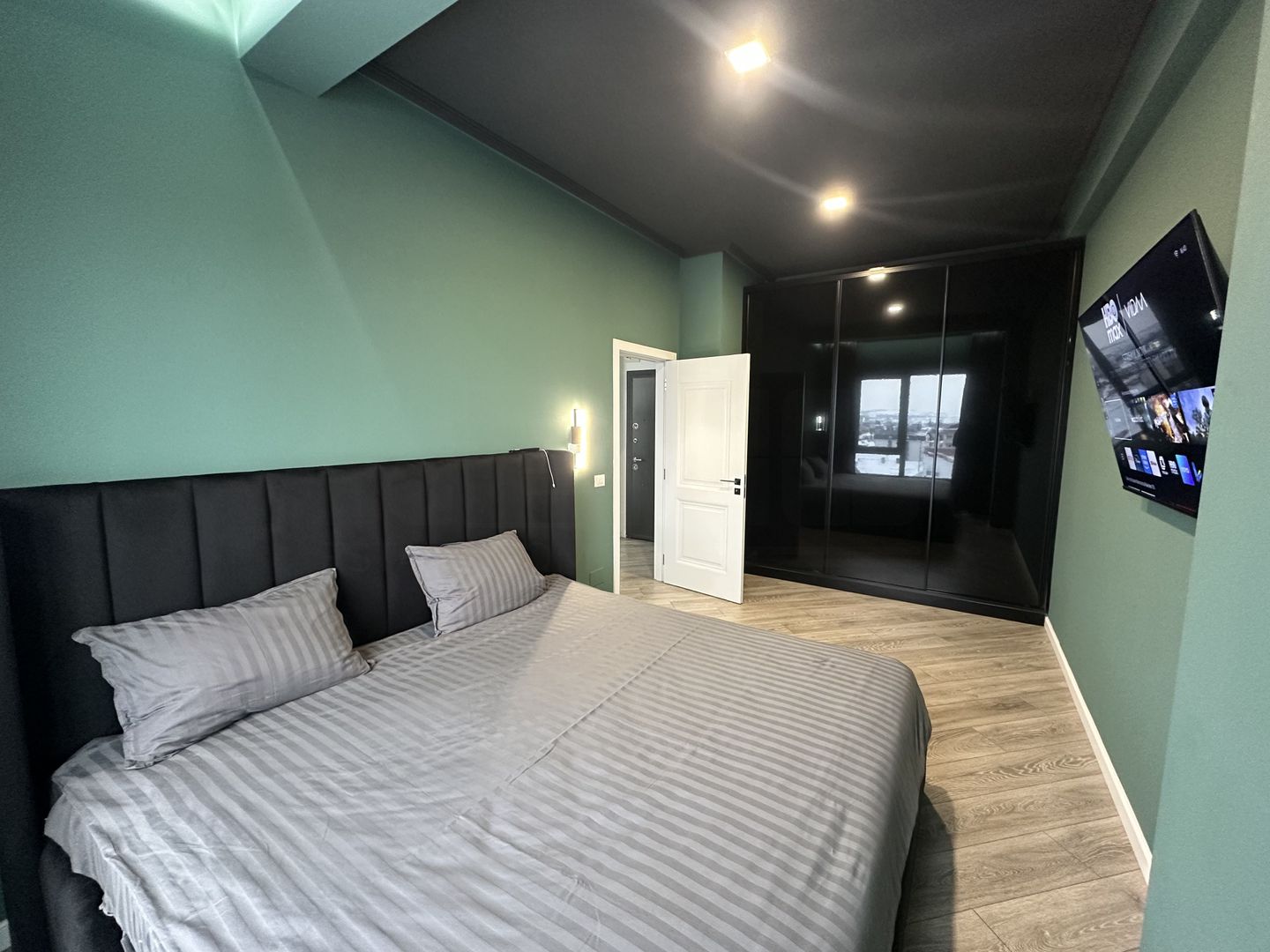 Apartament cu 2 camere | ultracentral | Parcare acoperită - Poză 1