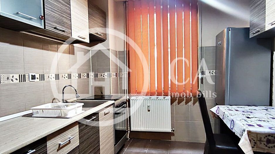 Apartament de închiriat cu 3 camere în zona Rogerius, Oradea - Poză 9