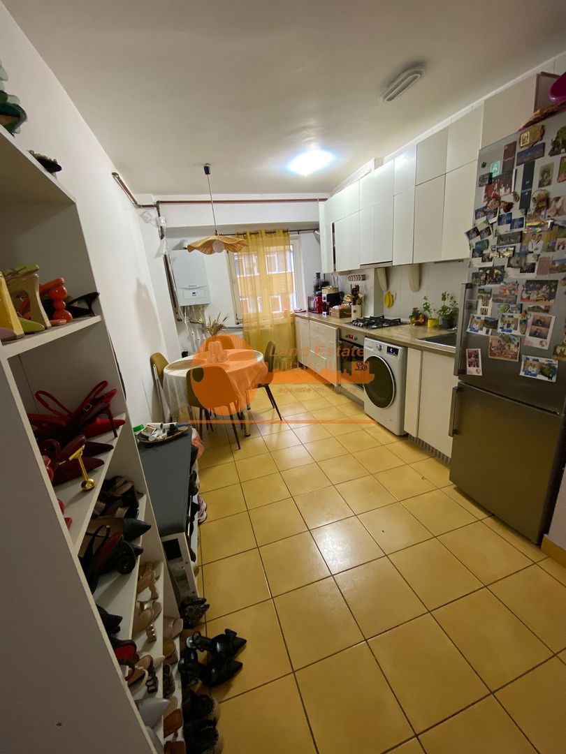 Apartament cu 3 camere in zona Rahova-Progresului ( Centrala Proprie) - Poză 12