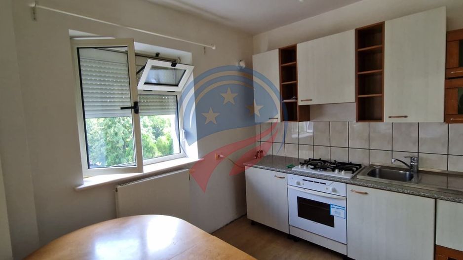 Apartament cu 2 camere de vânzare – Craiova, zona Ștefan Velovan | Etaj 2/2 - Poză 5