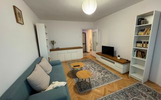 Apartament cu 2 camere, 50 mp, decomandat, Zona Semicentrala - Poză 2