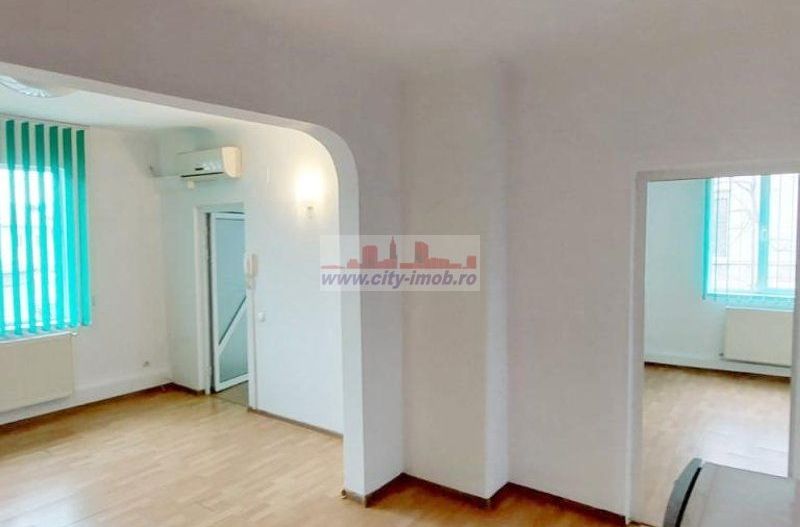 Inchiriere Apartment 3 Camere in VILA  Tineretului - Poză 19