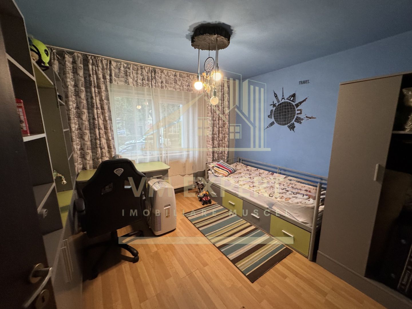 APARTAMENT 3 CAMERE PARTER ZONĂ ULTRACENTRALĂ CAMPULUNG - Poză 3