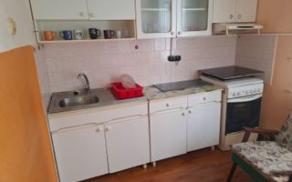 Garsonieră 32 mp, etaj 2 – zona Republicii Sf Ioan - Poză 1