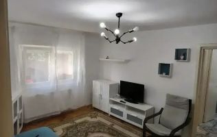 2 camere| Complexul Studentesc-Olimpia| parter| racoros|