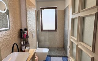 Apartament 2 camere, mobilat si utilat, cu parcare si boxa – ESQ Village, Valea Lupului, la 3 minute de Rond Pacurari - Poză 6