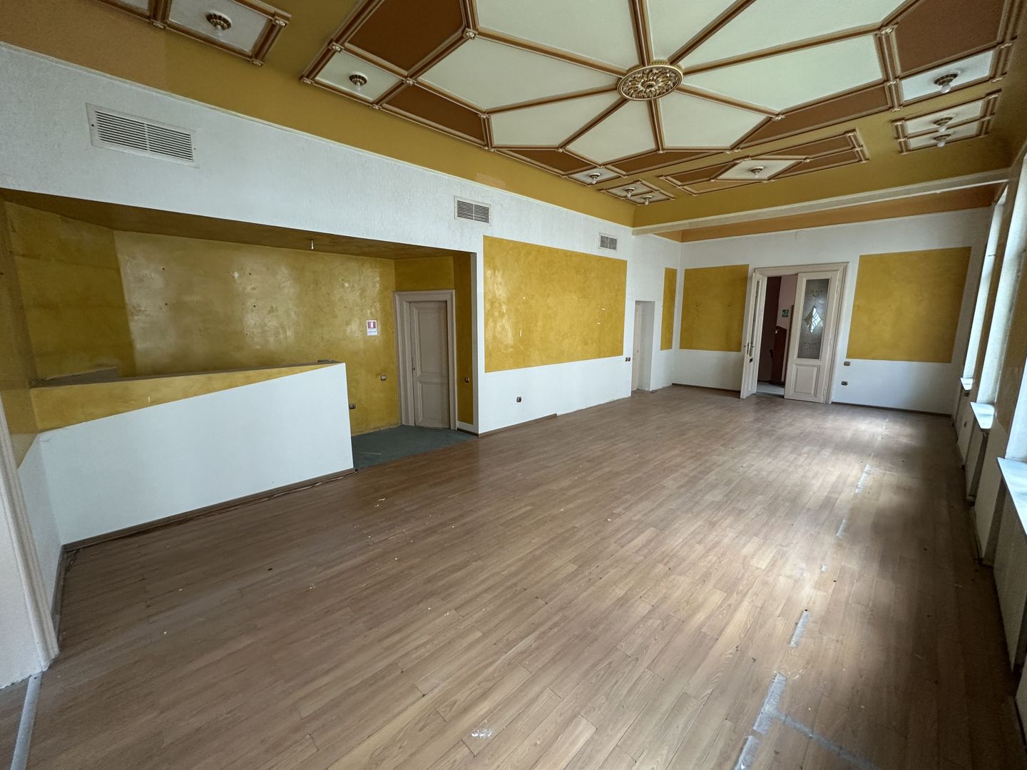 Spatiu pretabil restaurant zona Ultracentral - Poză 8